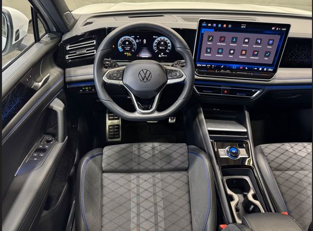 Tiguan 2.0 TDI 193PS DSG 4MOTION R-Line AHK /NAV