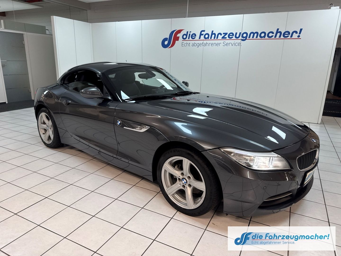 Fahrzeugabbildung BMW Z4 sdrive 18 i Roadster El. Verdeck AD Leder Xen