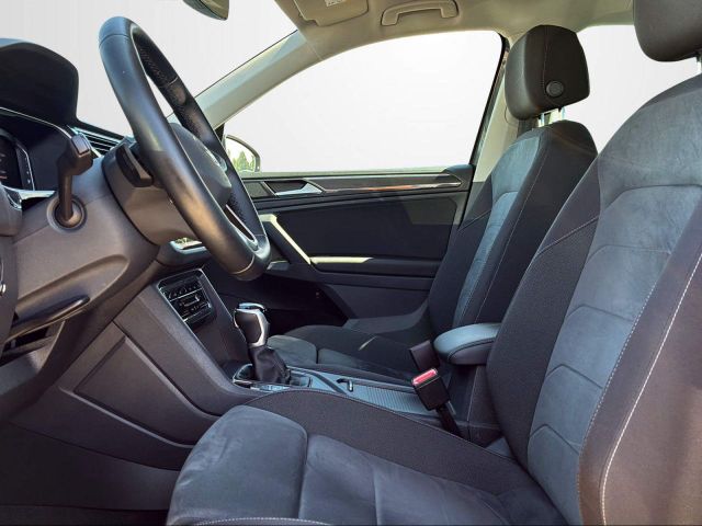 TIGUAN 1.4 TSI DSG eHYBRID AZV+HUD+IQ.LIGHT+CAM