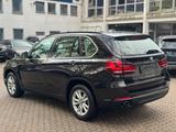 BMW X5 xDrive 30 dA /AHK/SPUR/NightV/ASS/H&K - BMW X5 in Düsseldorf