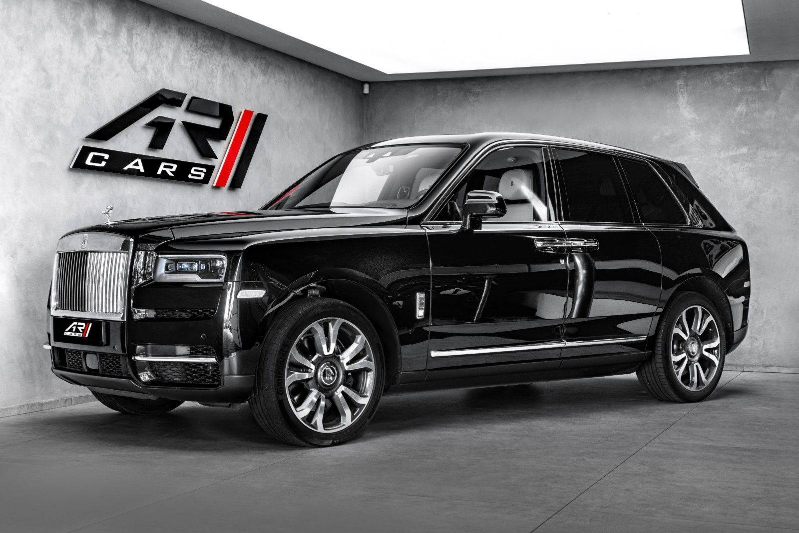 ROLLS ROYCE Cullinan