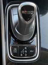Mitsubishi Outlander PHEV ALLRAD AUTOMATIK 1HAND 135 PS - Mitsubishi Gebrauchtwagen