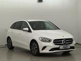 Mercedes-Benz B 180 CDI Style Navi virtual Parkhilfen 1.Hd. - Mercedes-Benz B 180 mit Diesel-Antrieb: Van, Schaltgetriebe