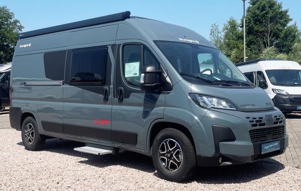 Fahrzeug Übersicht 3 Fahrzeugabbildung Sunlight Camper Van CLIFF 600 Adventure Edition Verfüg./S