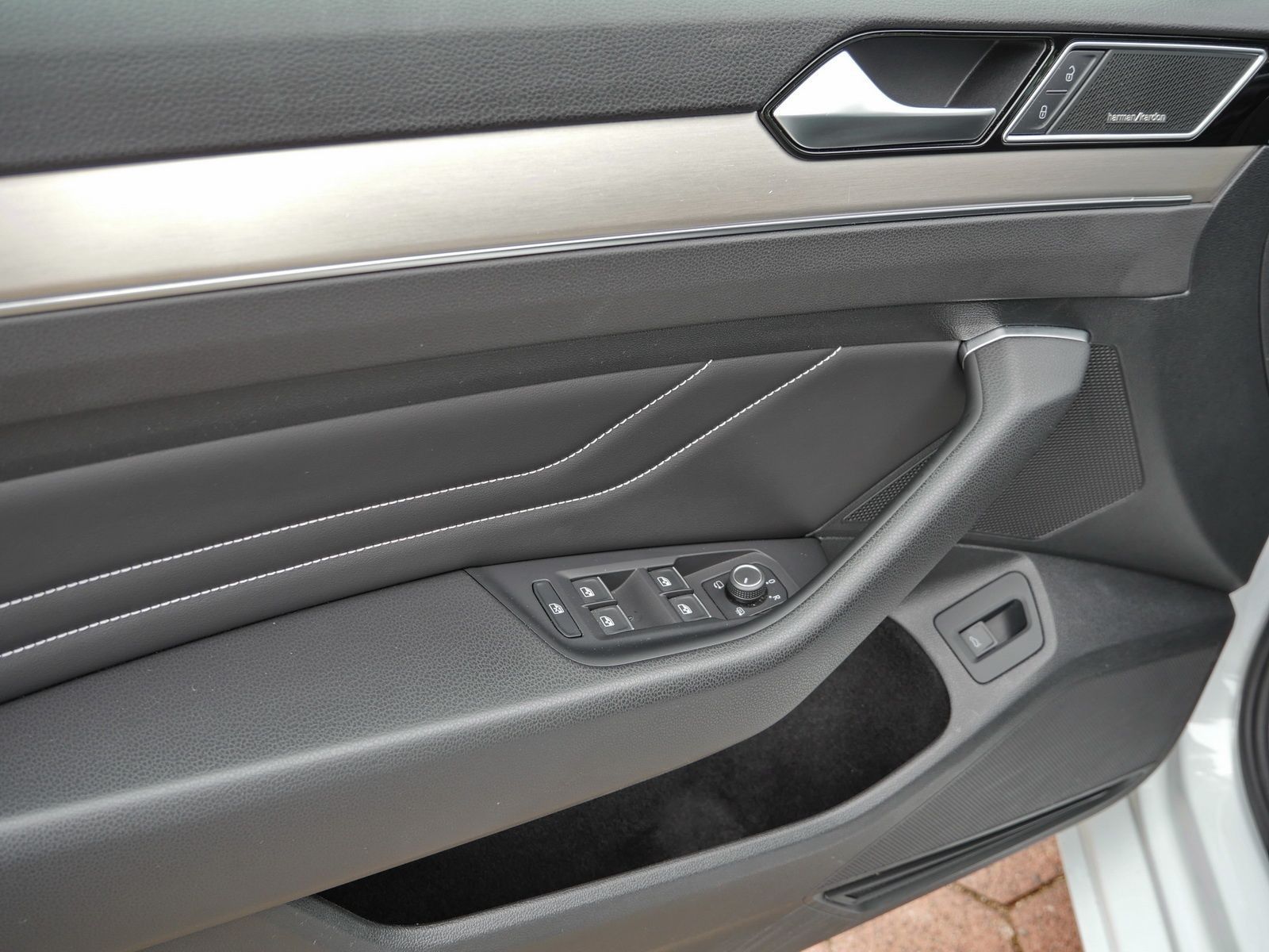 Volkswagen Passat Variant - Bild 21