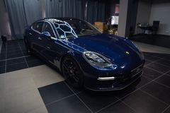 PORSCHE Panamera Turbo*360*PANO*MEMORY*S.-CHRONO*MATRIX*