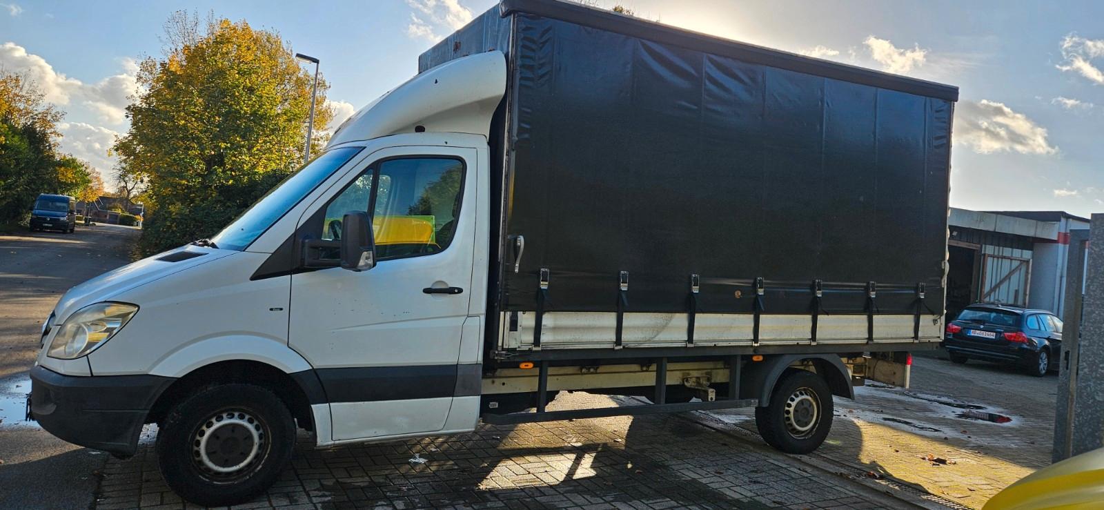 Mercedes-Benz Sprinter 3,0 dci Klima Automatikgetriebe Plane