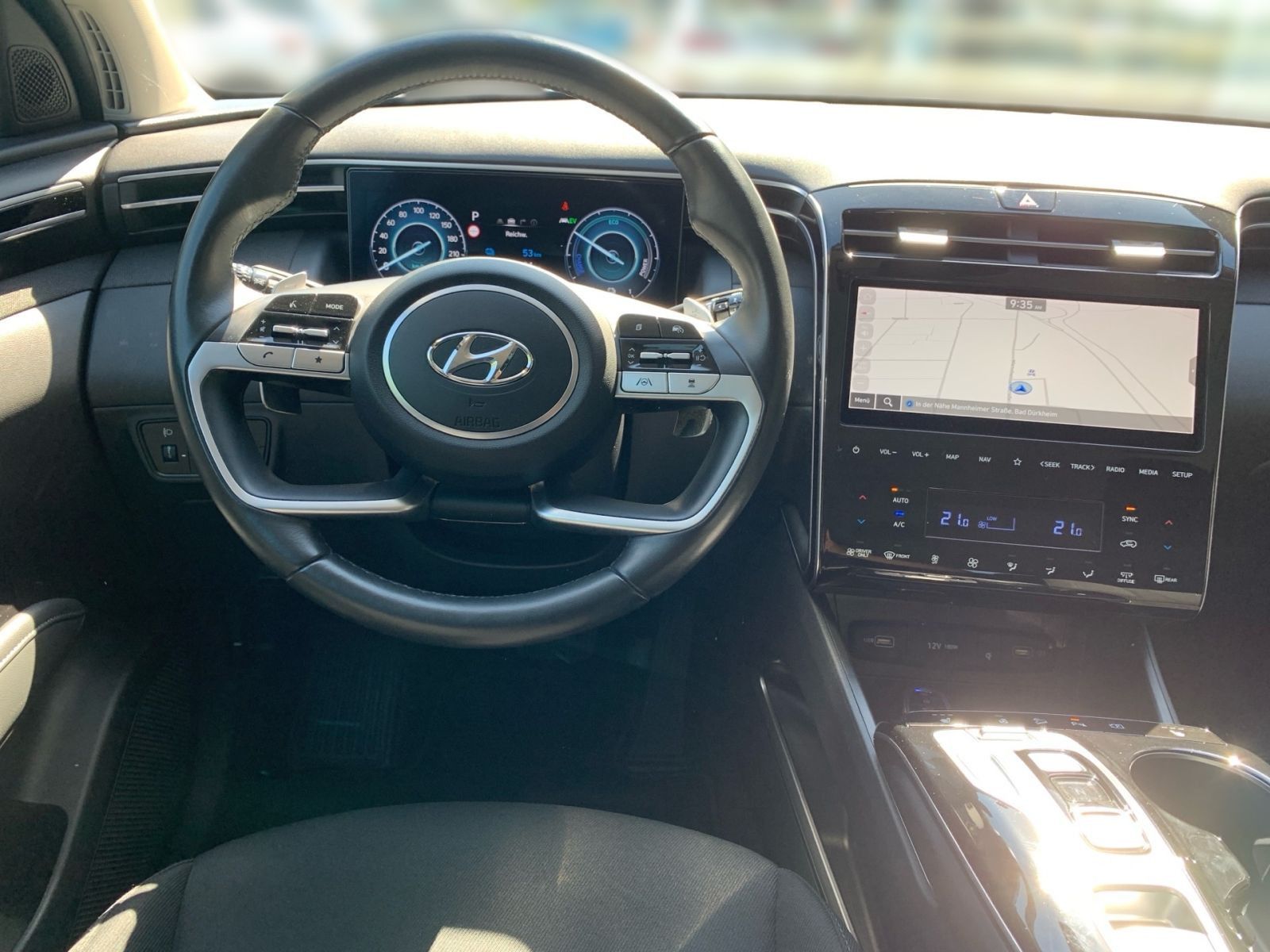 Fahrzeugabbildung Hyundai TUCSON 1.6 T-GDI Trend Plug-In Hybrid 4WD el.HK