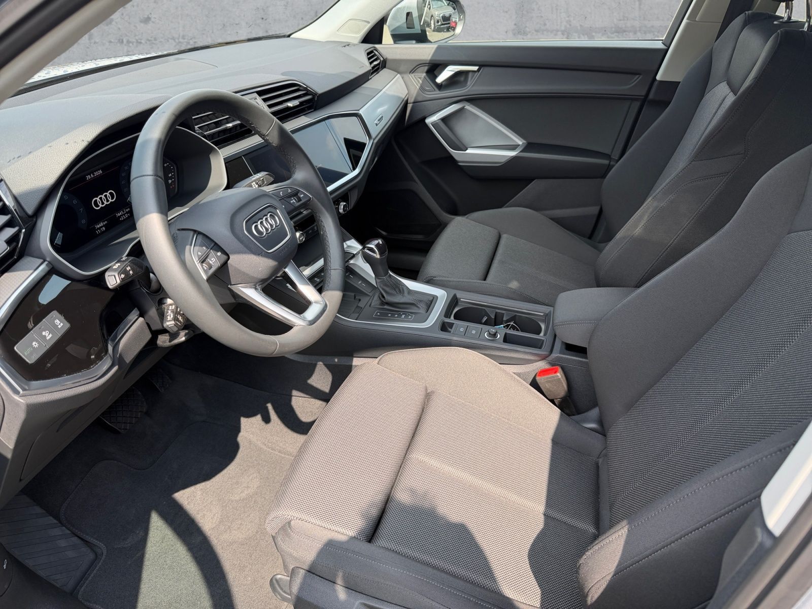 Audi Q3 - Bild 12
