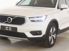 Fahrzeugabbildung Volvo XC40 T3 Autom. Momentum Pro*NAVI*LED*Qi*RFK*ACC