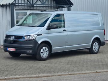 Volkswagen T6 Transporter - 1