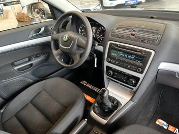 Skoda Octavia Lim. Family *SZHZ*PDC*ISOFIX-BEIFAHRER*