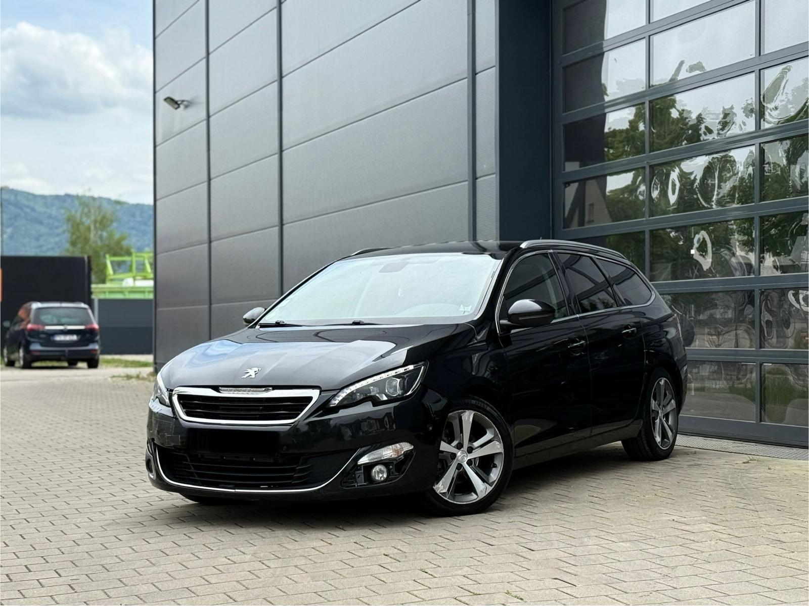 Peugeot 308 SW Allure camera Leder Jack