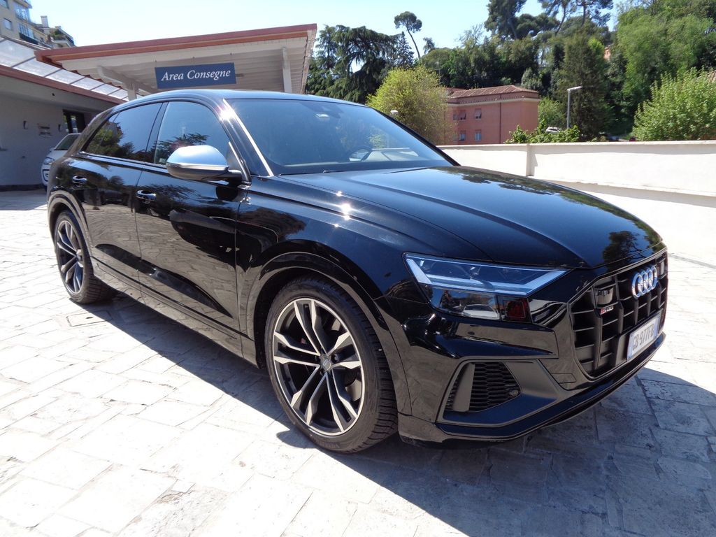 Audi SQ8