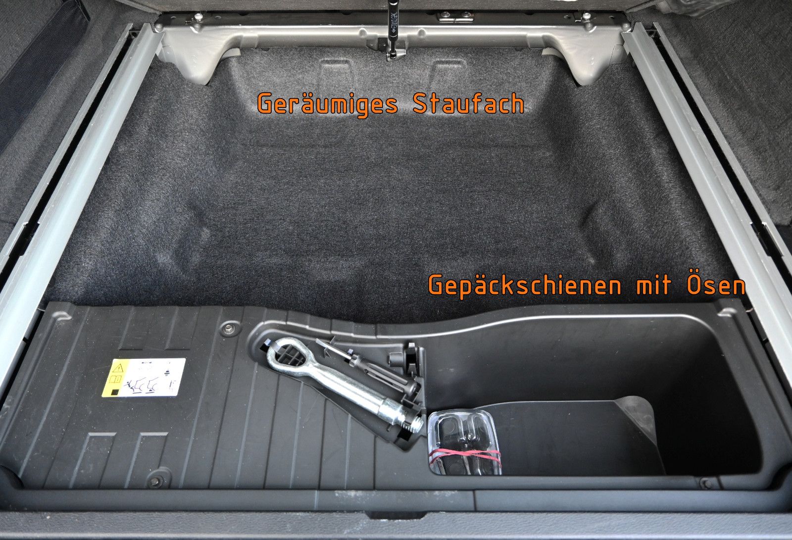 Fahrzeugabbildung BMW X5 xDrive30d M-Sport °ACC°AHK°STANDHEIZ°PANO°HUD