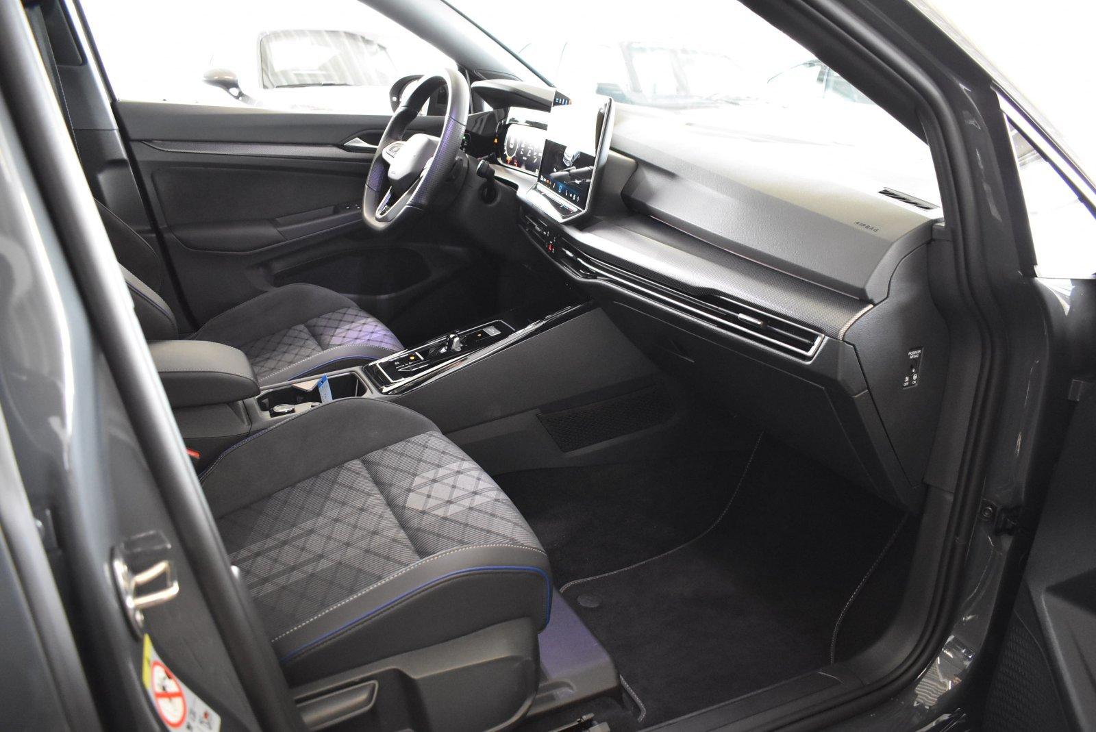 Volkswagen Golf VIII 1.5 eTSI R-Line APP LED Winterpaket, миниатюра 12