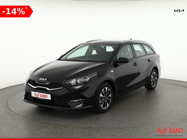 Kia Ceed SW 1.5 T-GDI Aut. Navi Sitzheizung Kamera