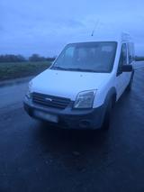 Ford Tourneo Connect 8 Sitzer - Ford Tourneo aus 2010