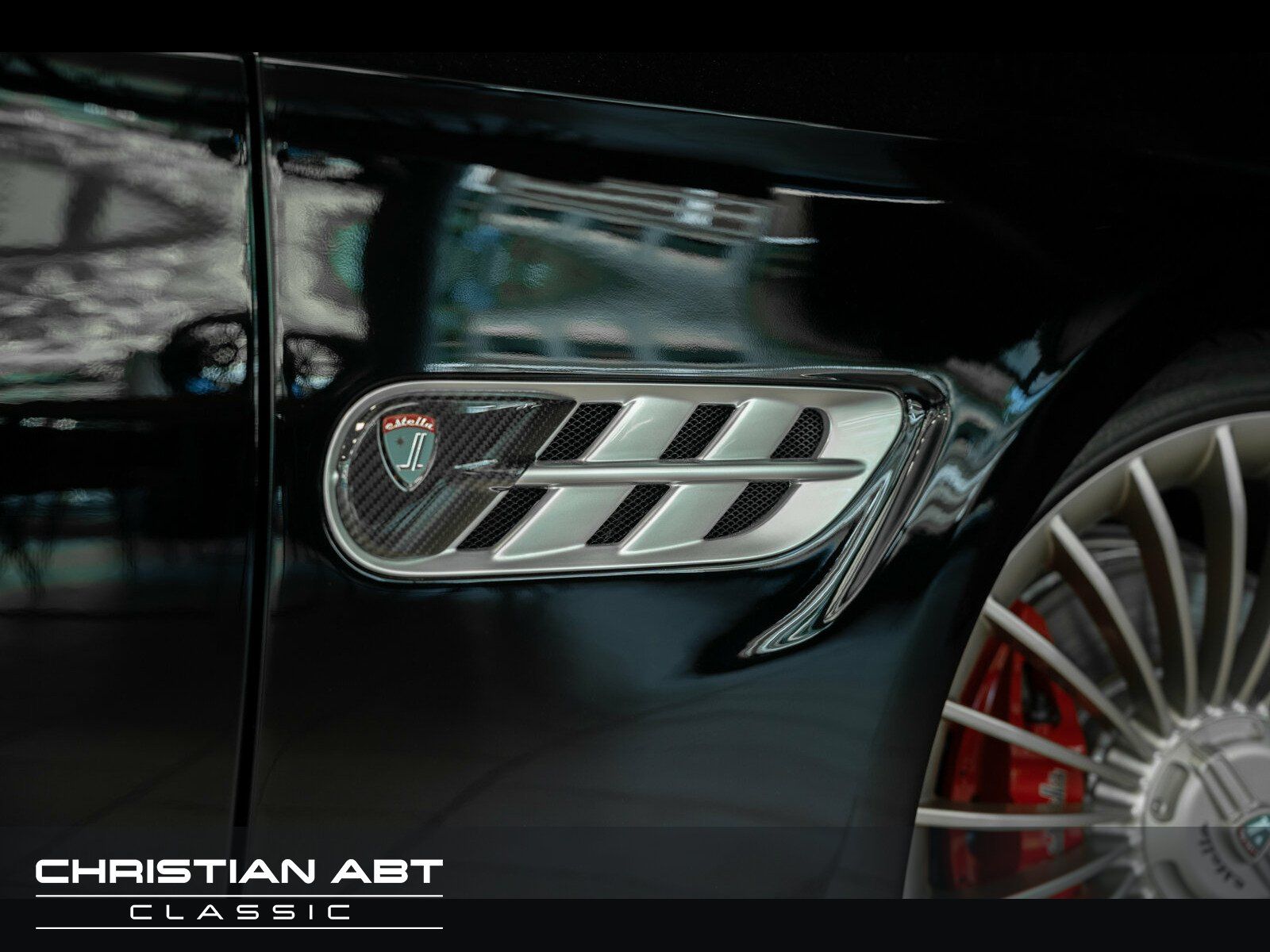 Fahrzeugabbildung BMW Estella Tender 5.7 Carbon-Kit * 1 of 1 * M40i