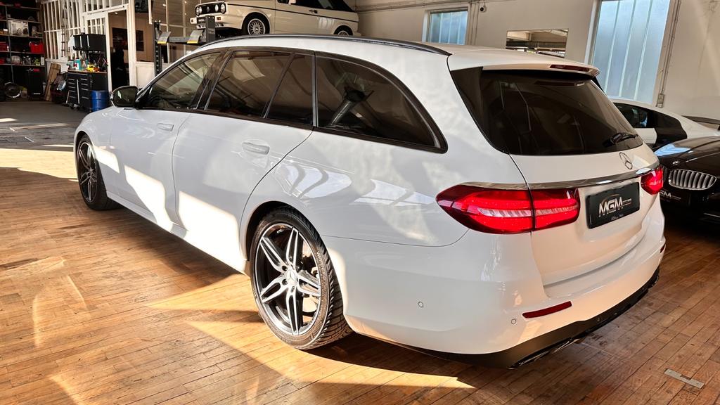 Mercedes-Benz E 43 AMG