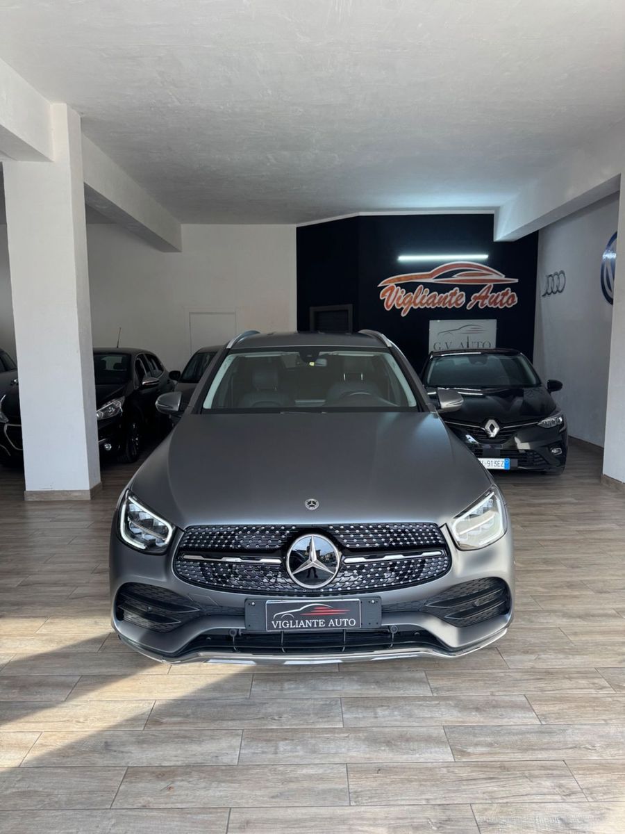 Mercedes-Benz Mercedes-benz A 220 d Automatic 4Matic Premium imagem 2
