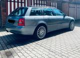 Audi S4 Avant b5 - Audi A4 aus 1998: Kombi