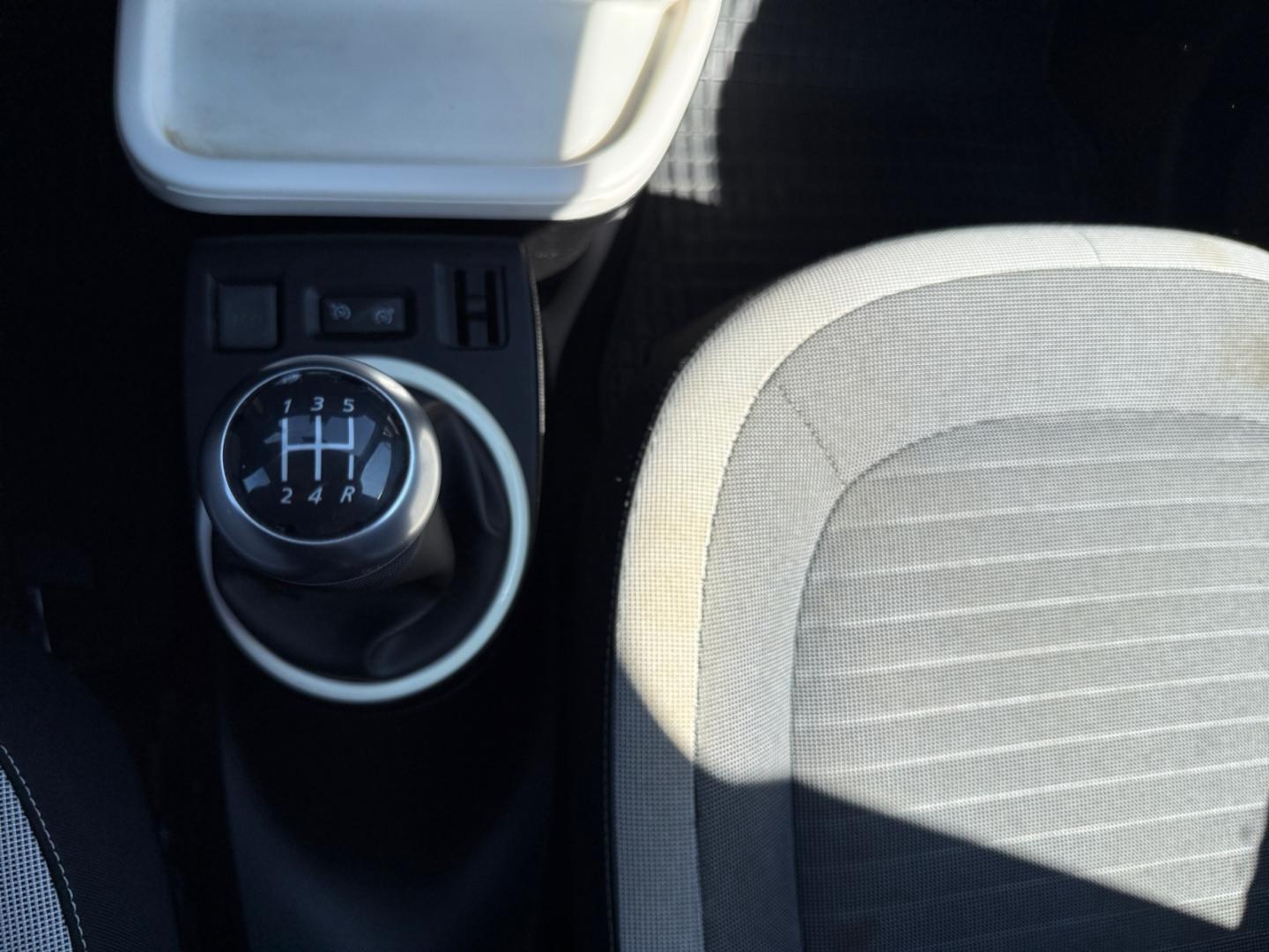 Renault Twingo 0.9 TCe 90 Limited *CarPlay*SHZ*Klima*BT*