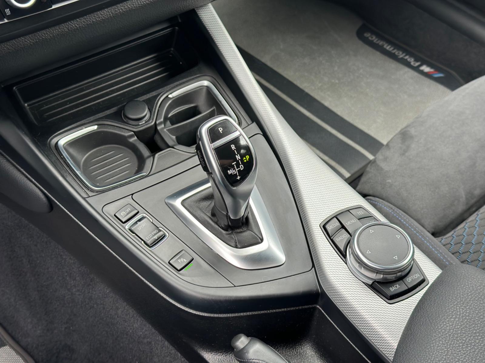 BMW M135i xDrive 3.0 320ch - Carnet entretien - Led - Palettes au volant - Suspension sport