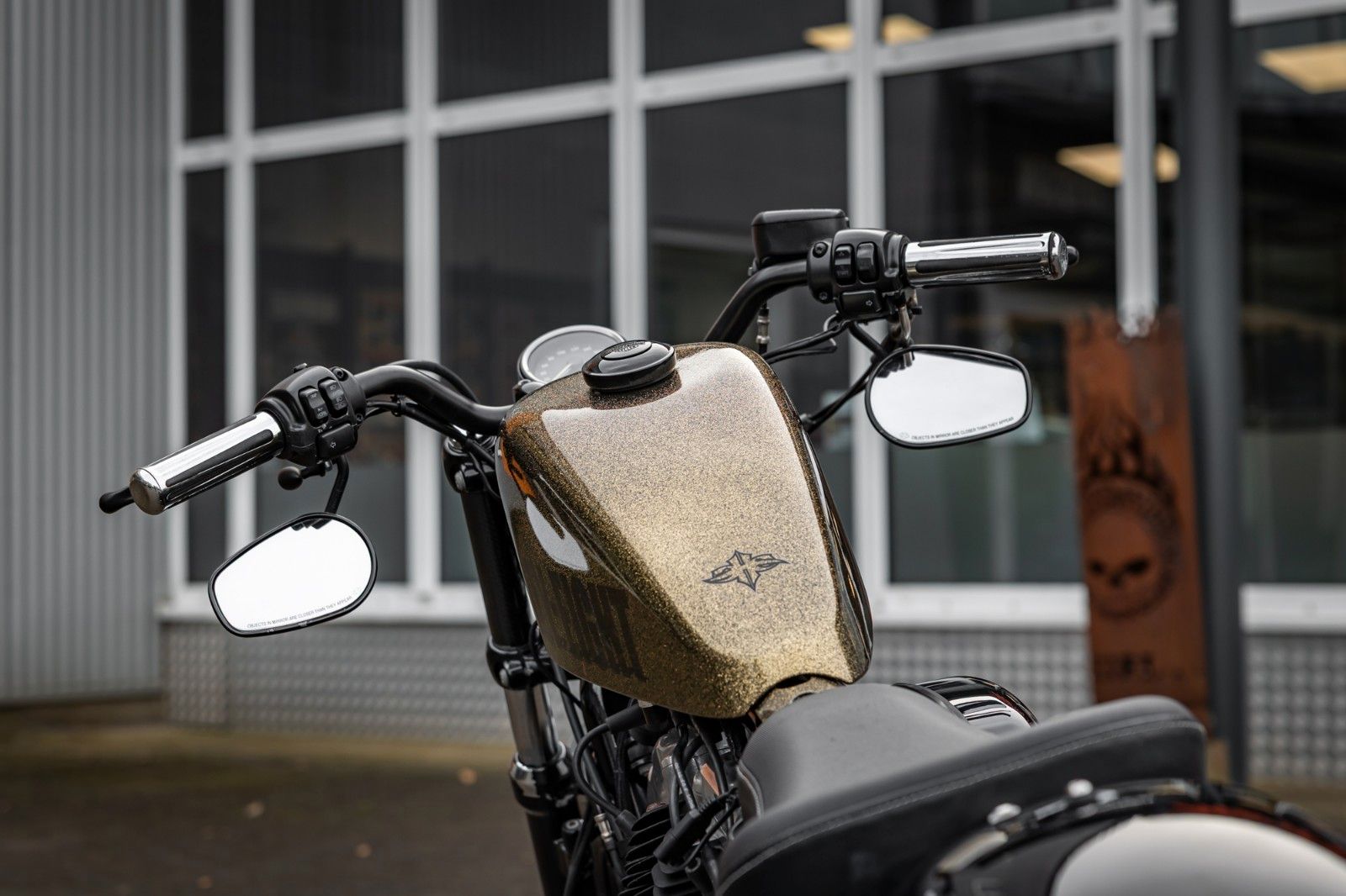 Fahrzeugabbildung Harley-Davidson XL1200X SPORTSTER FORTY-EIGHT - Miller Auspuff -