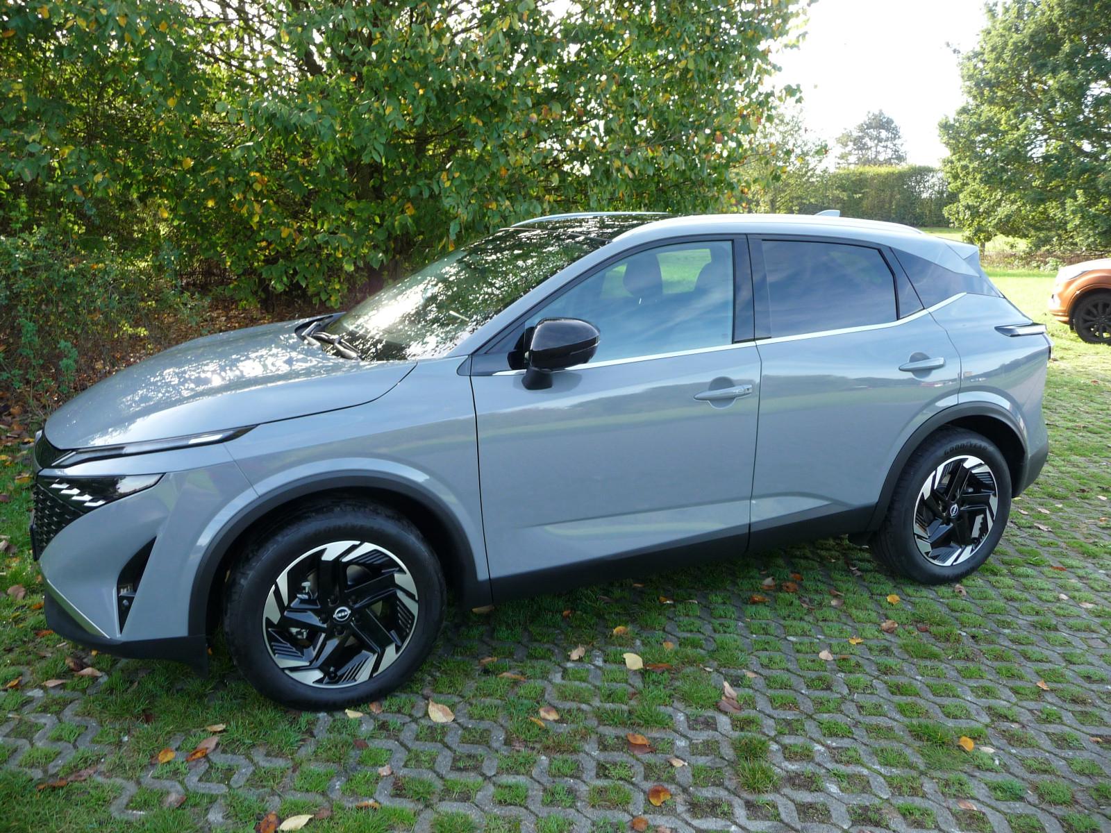 Nissan Qashqai 1.3 DIG-T MHEV 158PS Xtronic N-Connecta-