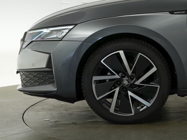Octavia COMBI SPORTLINE TSI DSG+AHK+NAVI+360 GRA