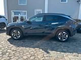 Hyundai TUCSON 1.6 T-GDi 2WD DCT GO LED, Navi... - Hyundai Tucson GO mit Benzin-Antrieb