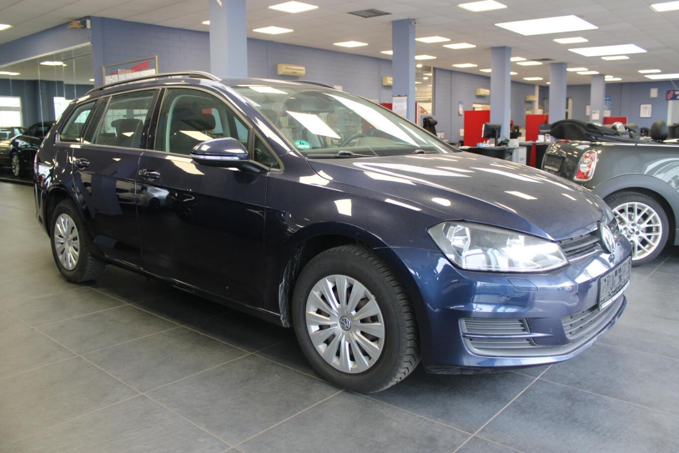 Volkswagen Golf Variant 1.2 TSI PDC - BT - Shz.
