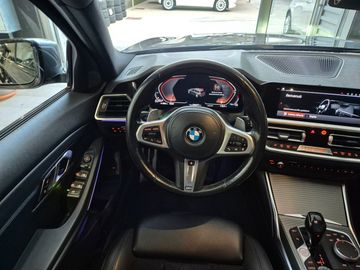 BMW 320 - 12