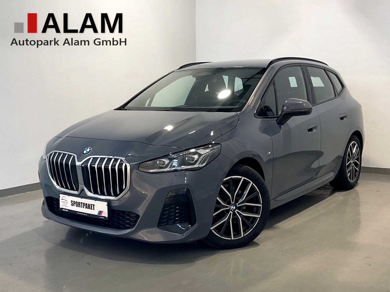 BMW 218i Active Tourer M Sport ACC Lane Side Sound