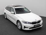 BMW 330e Panorama Laser HUD DAB H/K Komfort Alarm - mit Hybrid-Antrieb: Kombi