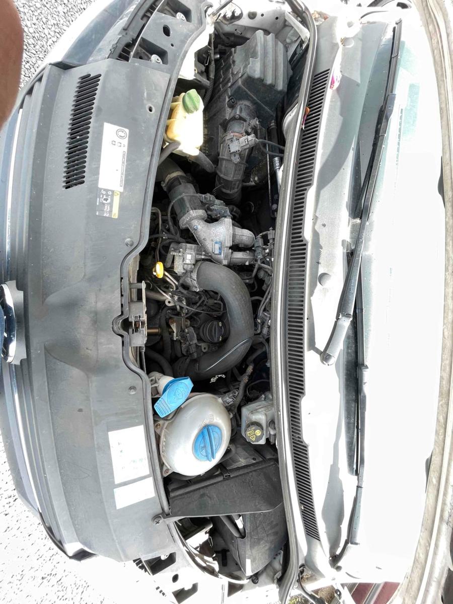Volkswagen T6 Transporter Kasten Mittelhochdach lang  Klima