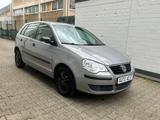 Volkswagen Polo IV Tour*Tüv & Au NEU* - Volkswagen Polo Tour mit Benzin-Antrieb