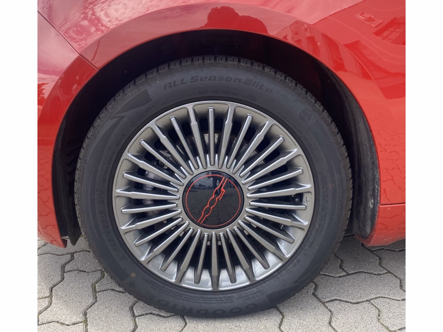 Fiat 500e e Red *Apple Car Play *Tempomat