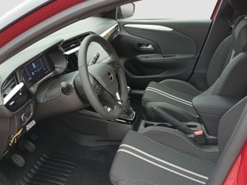 Fotografie 9 des Opel Corsa F GS Kamera Sitz-/Lenkradheizung