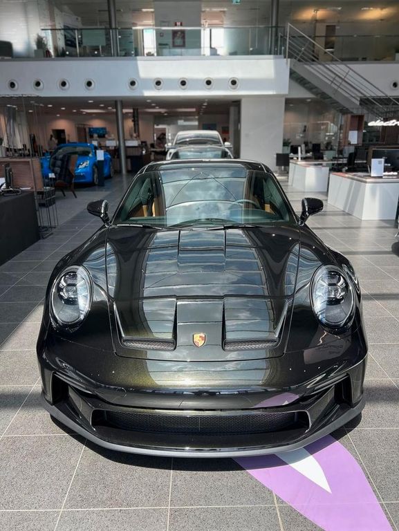 Porsche 992