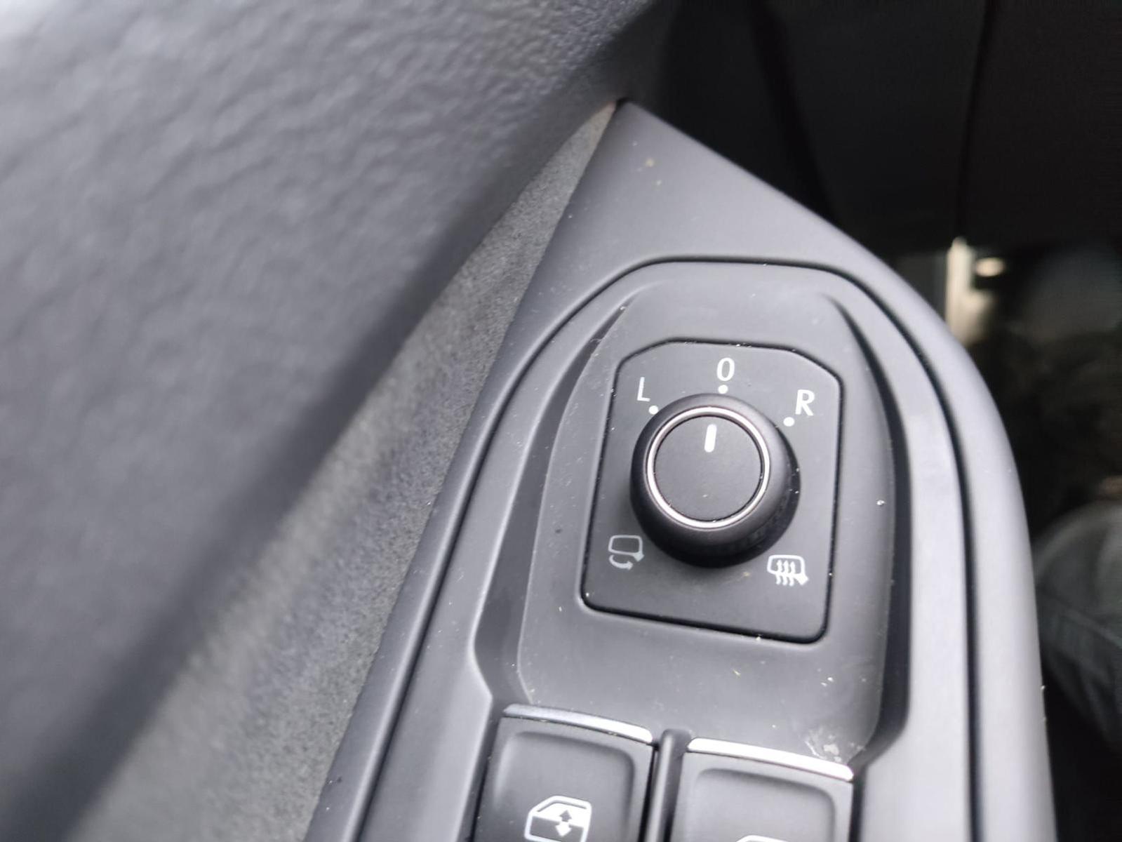 Volkswagen Golf Variant 1.5 eTSI DSG R-Line App SHZ LHZ ACC, миниатюра 15
