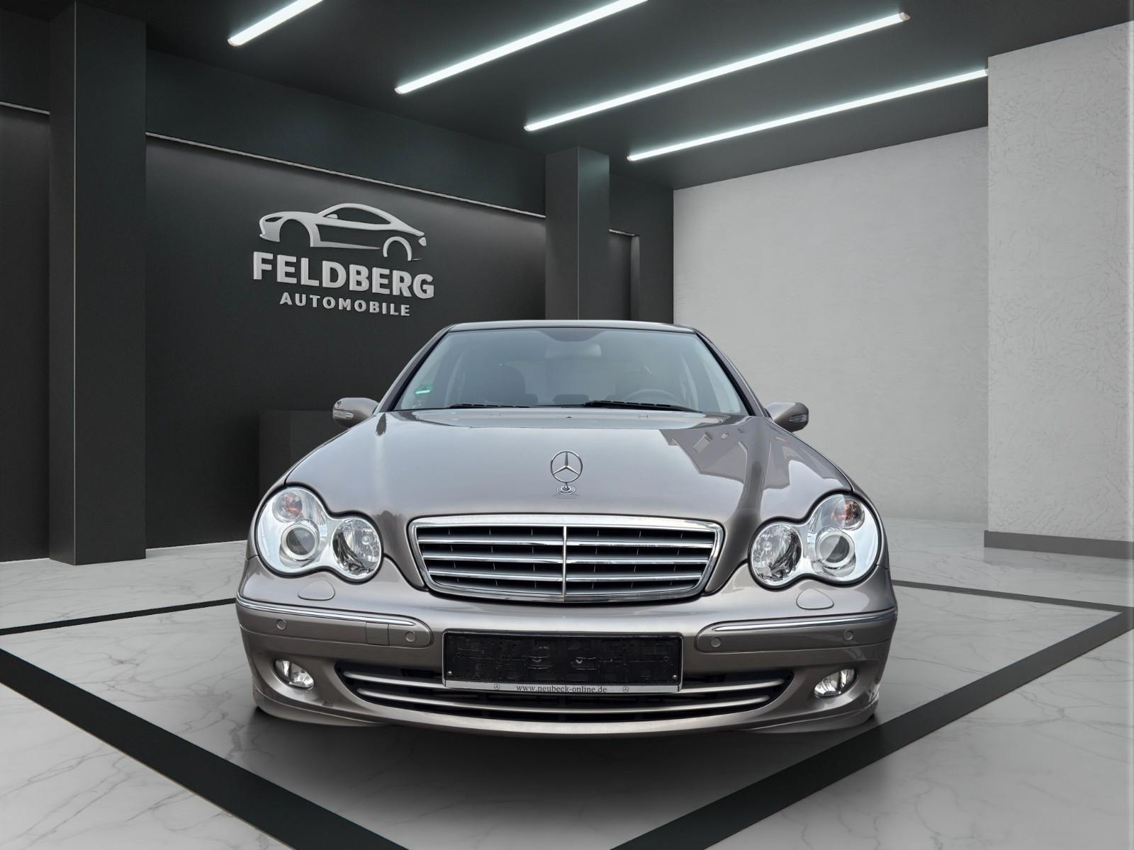 Mercedes-Benz °C180°KOMPRESSOR°AUT°NAVI°TEMPOMAT°XENON°