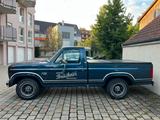Ford F 150 XLT Lariat  - blaue Ford F 150