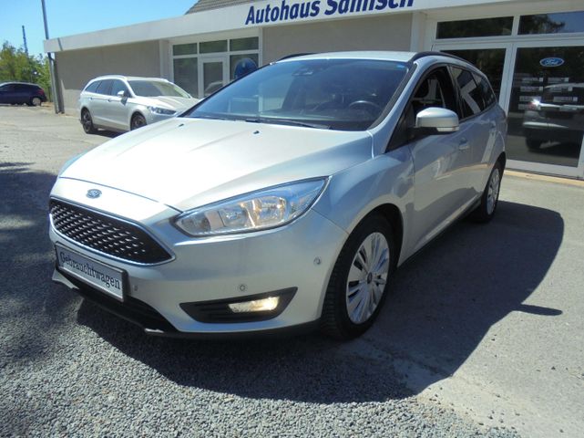 Ford Focus Business, Navi, PPS, beheizbare Frontschei