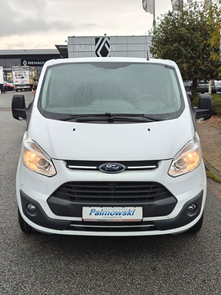 Fahrzeugabbildung Ford Transit Custom Kasten 310 L2 Trend - AHK, 6Sitze