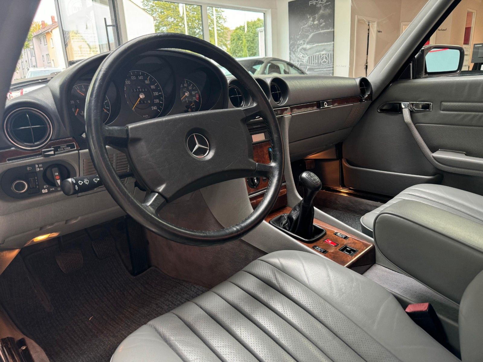 Fahrzeugabbildung Mercedes-Benz SL 300 R107 Cabriolet*H-Kennzeichen*Hardtop*
