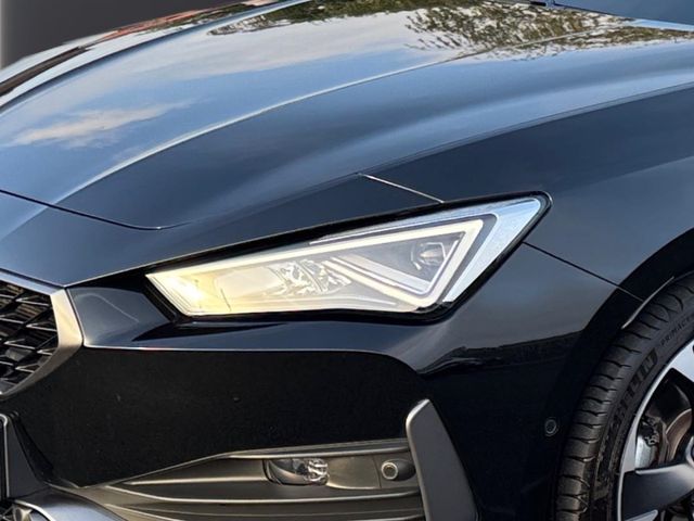 Leon Sportstourer 2.0 TSI LED Navi AHK ACC Kamer