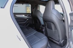 AUDI A6 Avant 45 TFSI quattro S LINE/ MATRIX LED/ B&O AUDI A6 Avant 45 TFSI quattro S LINE/ MATRIX LED/ B&O