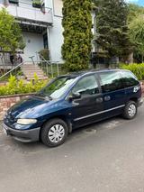 Chrysler Voyager Chrysler - Chrysler Voyager Benziner Gebrauchtwagen